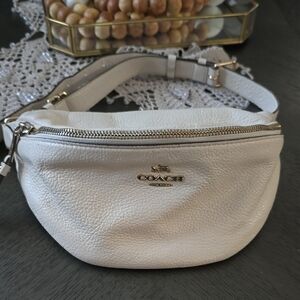 Coach Cream Leather Belt Bag 💖